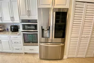 4230 N Ocean Dr, Hollywood, FL 33019 - Photo 9