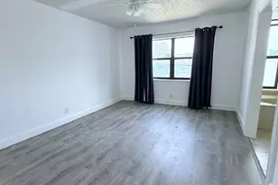 9235 SW 8th St, Boca Raton, FL 33428 - Photo 7