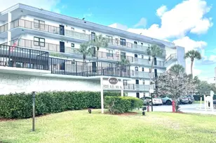 9235 SW 8th St, Boca Raton, FL 33428 - Photo 21