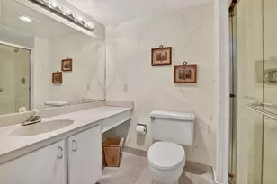 8045 Eastlake Dr, Boca Raton, FL 33433 - Photo 27