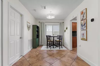 6515 SW 8th Place, North Lauderdale, FL 33068 - Photo 9