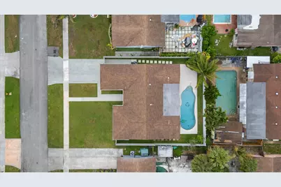 6515 SW 8th Place, North Lauderdale, FL 33068 - Photo 43