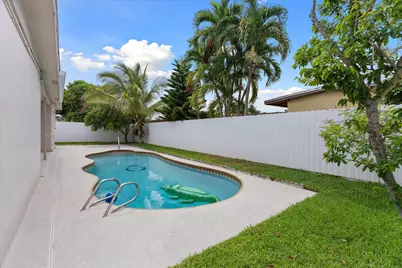 6515 SW 8th Place, North Lauderdale, FL 33068 - Photo 33