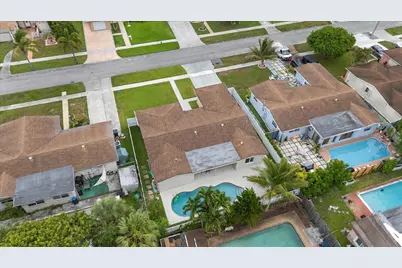 6515 SW 8th Place, North Lauderdale, FL 33068 - Photo 45