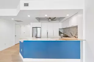 2650 Lake Shore Dr, Riviera Beach, FL 33404 - Photo 5