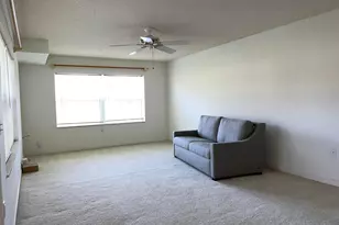 36 Danbury Ct, Royal Palm Beach, FL 33411 - Photo 9
