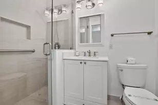 1101 E Country Club Cir, Plantation, FL 33317 - Photo 23