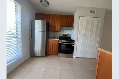559 NE 48th Street #303, Boca Raton, FL 33431 - Photo 1