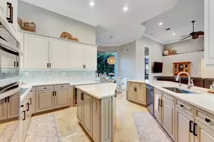 6261 NW 120th Dr, Coral Springs, FL 33076 - Photo 11