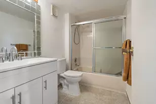 480 N Laurel Dr, Margate, FL 33063 - Photo 9