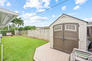 128 Banyan Cir, Jupiter, FL 33458 - Photo 35
