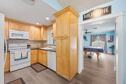 128 Banyan Circle, Jupiter, FL 33458 - Photo 5