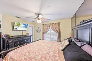 128 Banyan Cir, Jupiter, FL 33458 - Photo 21