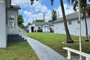 17 Detroit St, Lake Worth, FL 33461 - Photo 7