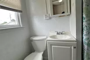 17 Detroit St, Lake Worth, FL 33461 - Photo 5