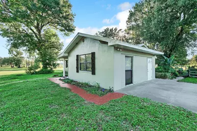 1031 SW 24th Avenue, Okeechobee, FL 34974 - Photo 5