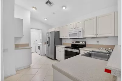 5304 Wycombe Avenue, Boynton Beach, FL 33437 - Photo 13