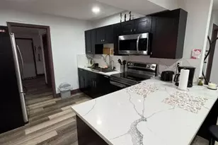 325 NW 135th St, North Miami, FL 33168 - Photo 15