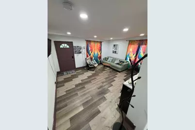 325 NW 135th Street, North Miami, FL 33168 - Photo 9