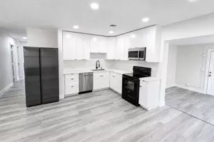 235 SW 21st Way, Fort Lauderdale, FL 33312 - Photo 3