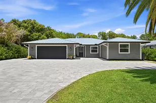 1409 SW Ibis St, Palm City, FL 34990 - Photo 1