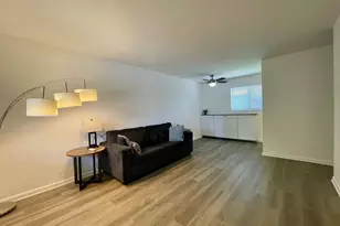 1704 NE 9th St, Fort Lauderdale, FL 33304 - Photo 3