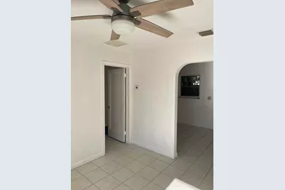 115 E Lantana Road, Lantana, FL 33462 - Photo 3