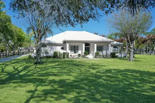 3401 SW Holly Ln, Palm City, FL 34990 - Photo 3