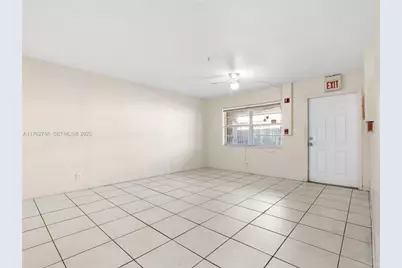 5600 NW 27th Court #5604, Lauderhill, FL 33313 - Photo 3