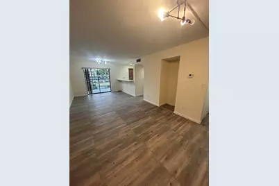 3252 Foxcroft Road #201, Miramar, FL 33025 - Photo 5