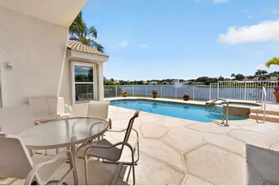 13461 Barcelona Lake Circle, Delray Beach, FL 33446 - Photo 11