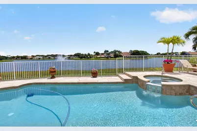 13461 Barcelona Lake Circle, Delray Beach, FL 33446 - Photo 7