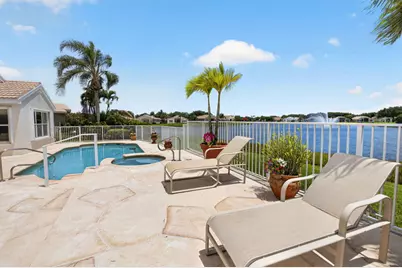 13461 Barcelona Lake Circle, Delray Beach, FL 33446 - Photo 9