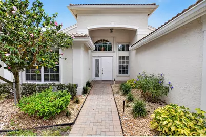 13461 Barcelona Lake Circle, Delray Beach, FL 33446 - Photo 3