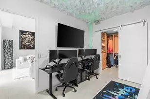 2000 Metropica Wy, Sunrise, FL 33323 - Photo 23