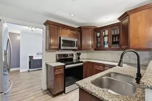 140 Bilbao St, Royal Palm Beach, FL 33411 - Photo 13