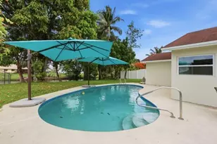 140 Bilbao St, Royal Palm Beach, FL 33411 - Photo 31