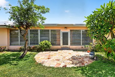 217 Plantation Road, Palm Beach, FL 33480 - Photo 9