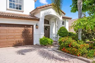 11124 Narragansett Bay Ct, Wellington, FL 33414 - Photo 3