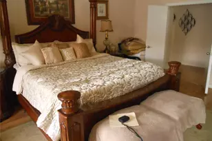 8706 NW 83rd St, Tamarac, FL 33321 - Photo 9