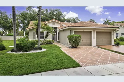 18 Sausalito Drive, Boynton Beach, FL 33436 - Photo 3