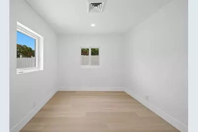631 NE 56th Court, Fort Lauderdale, FL 33334 - Photo 23