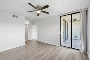 10501 W Broward Blvd, Plantation, FL 33324 - Photo 15