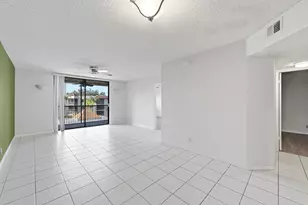 10501 W Broward Blvd, Plantation, FL 33324 - Photo 5