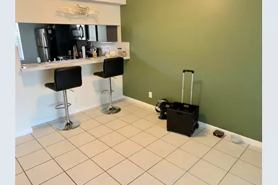 10501 W Broward Boulevard #405, Plantation, FL 33324 - Photo 9