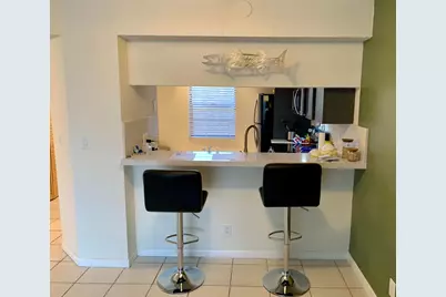 10501 W Broward Boulevard #405, Plantation, FL 33324 - Photo 7