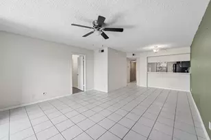10501 W Broward Blvd, Plantation, FL 33324 - Photo 7