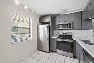 10501 W Broward Blvd, Plantation, FL 33324 - Photo 9