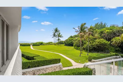 2774 S Ocean Boulevard #206, Palm Beach, FL 33480 - Photo 9