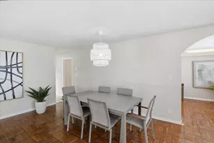 1730 NW 39th St, Oakland Park, FL 33309 - Photo 11